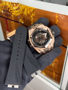 Hublot Unico Sang Bleu ll King Gold Bands