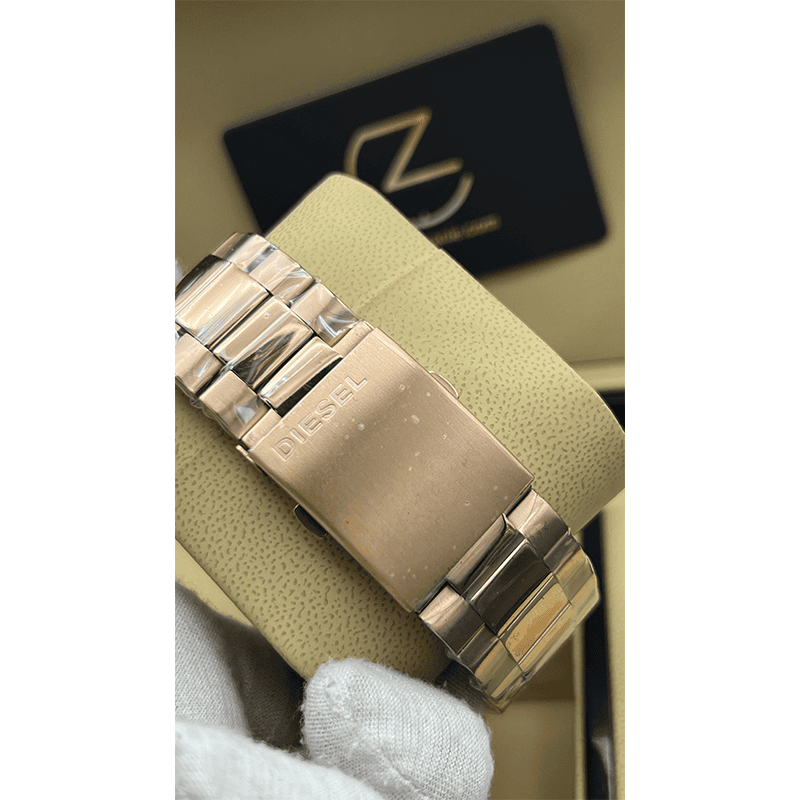 Diesel Mega Chief Rosegold Black Screen