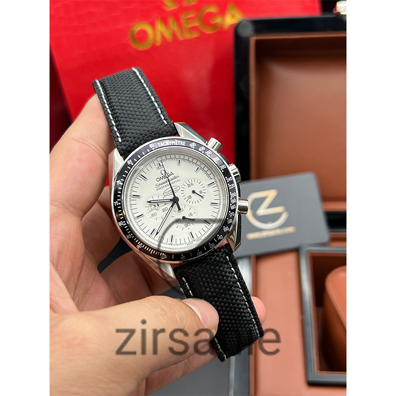 Omega Speedmaster Moonwatch Chronograph wristwatch